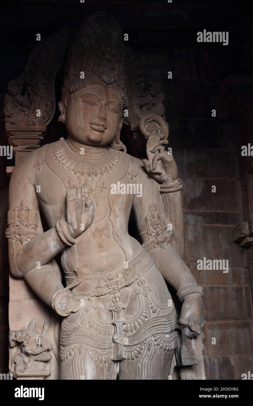 Statue of Chaturbhuj Hindu god at the Chaturbhuj Temple in Khajuraho Stock Photo