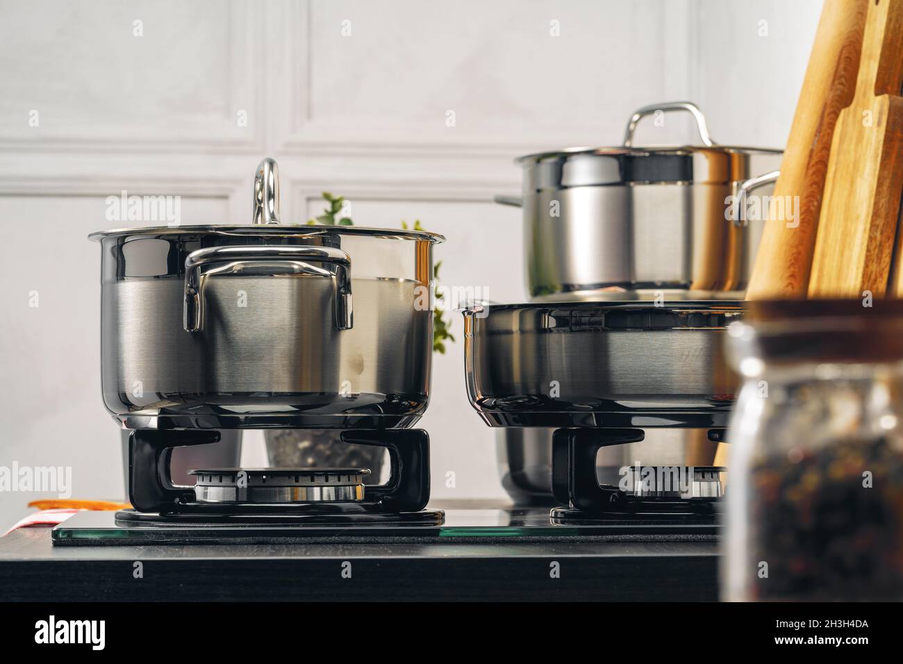 Clean saucepan on a gas stove in kitchen Stock Photo Alamy