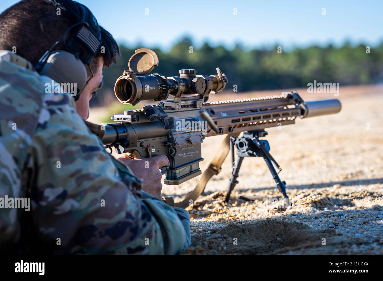 A U.s. Army Soldier, With The 44Th Infantry Brigade Combat Team, New Jersey  Army National Guard, Conduct Weapon Familiarization With The M110a1 Squad  Designated Marksman Rifle (Sdmr) At Joint Base Mcguire-Dix-Lakehurst, N.j.,