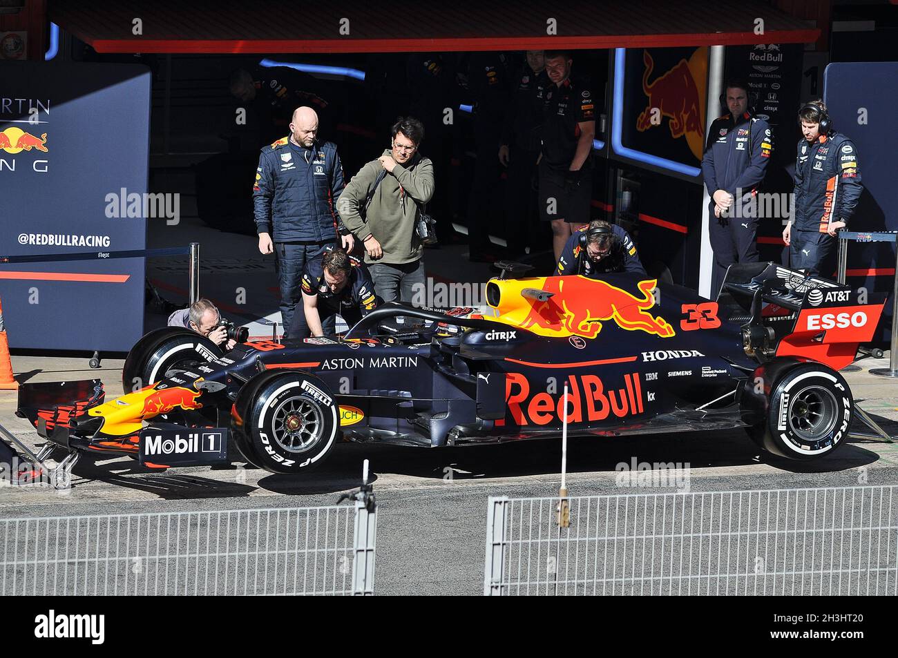 Max Verstappen-Red Bull in the preseason training of the Catalonia circuit in 2019, Spain Photo - Alamy