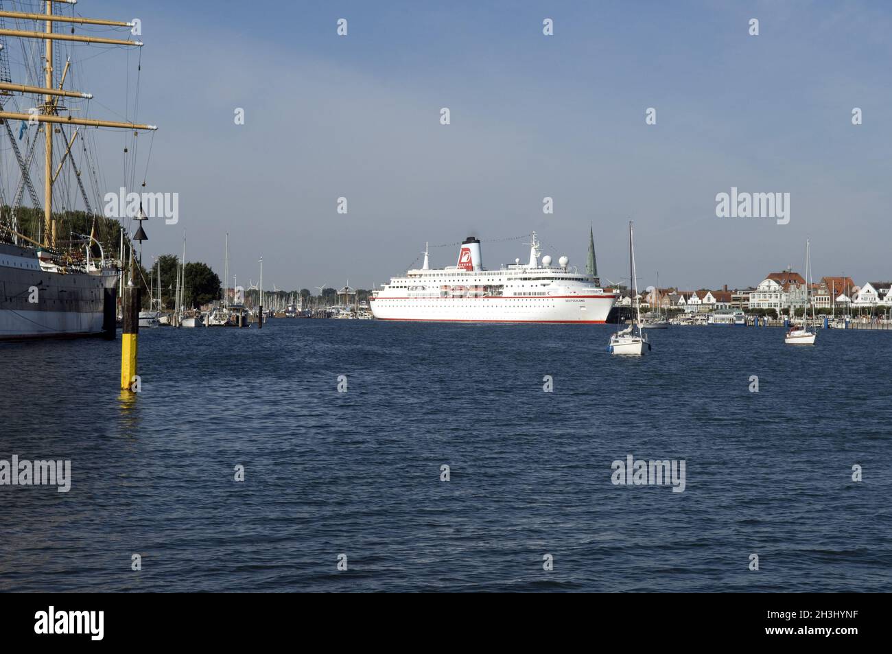 MS DEUTSCHLAND, dream ship, cruise ship Stock Photo - Alamy