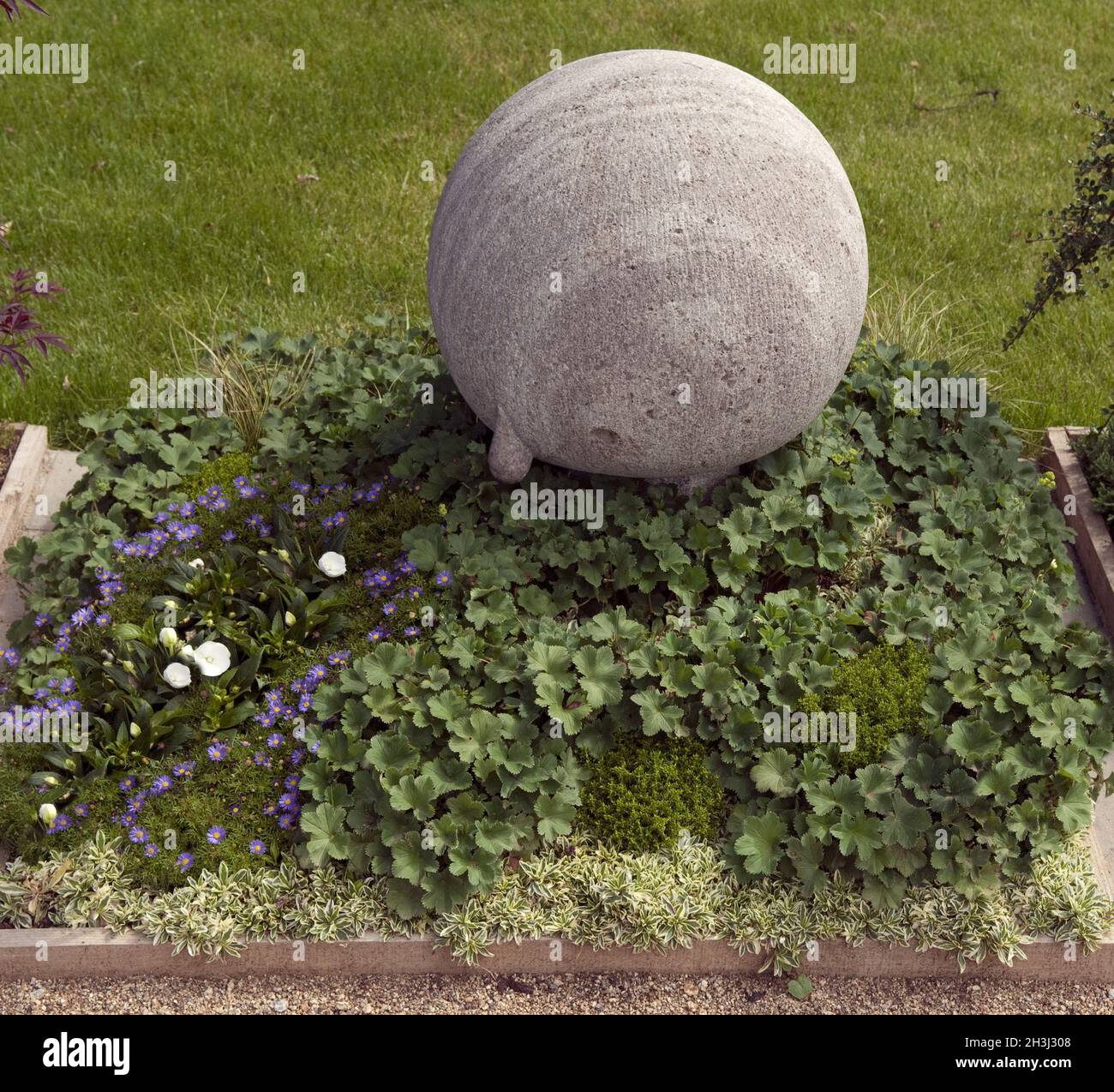 Grave planting, Krenheimer, shell limestone Stock Photo - Alamy