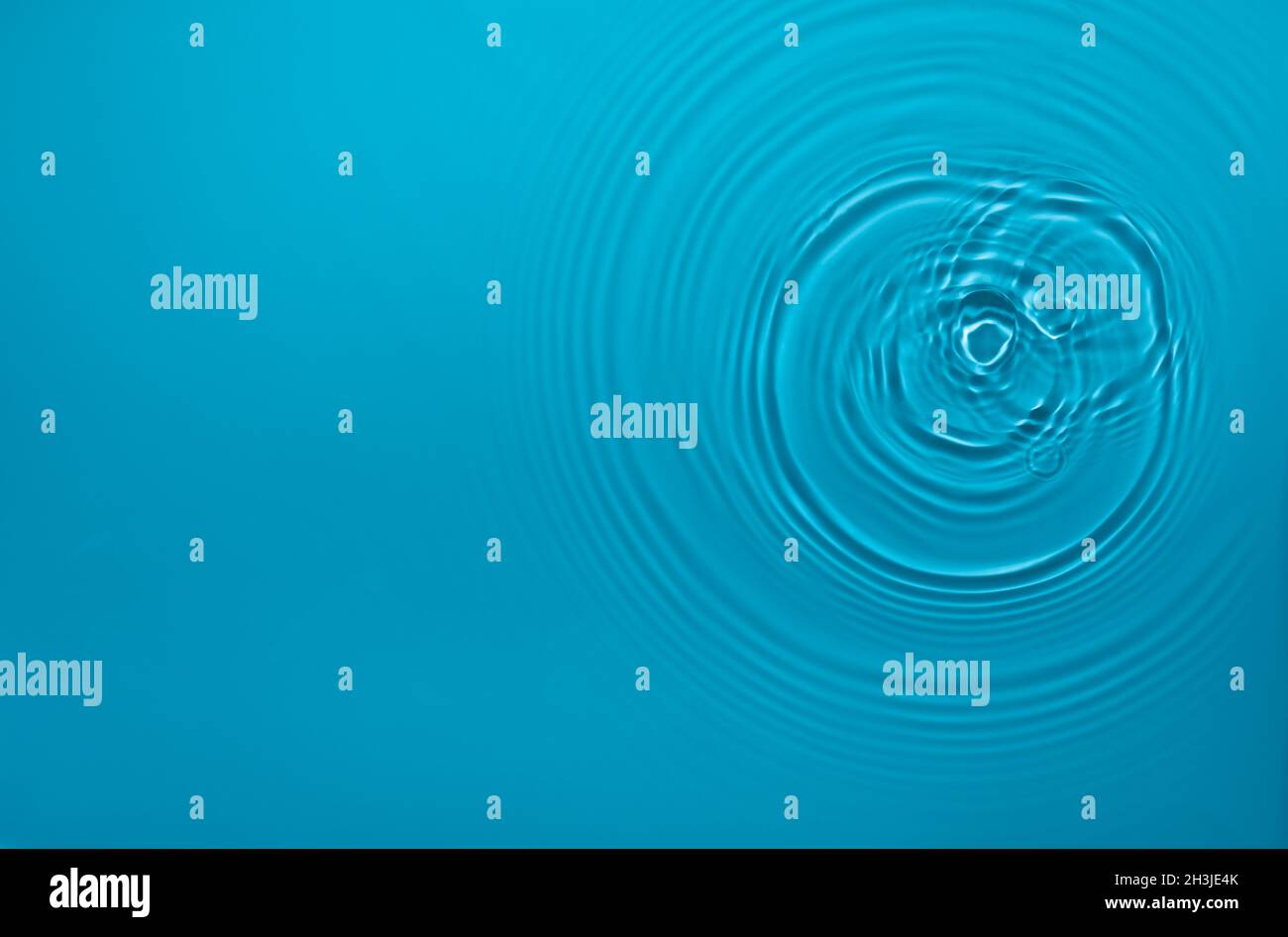 transparent blue colored clear calm water surface texture Stock Photo ...