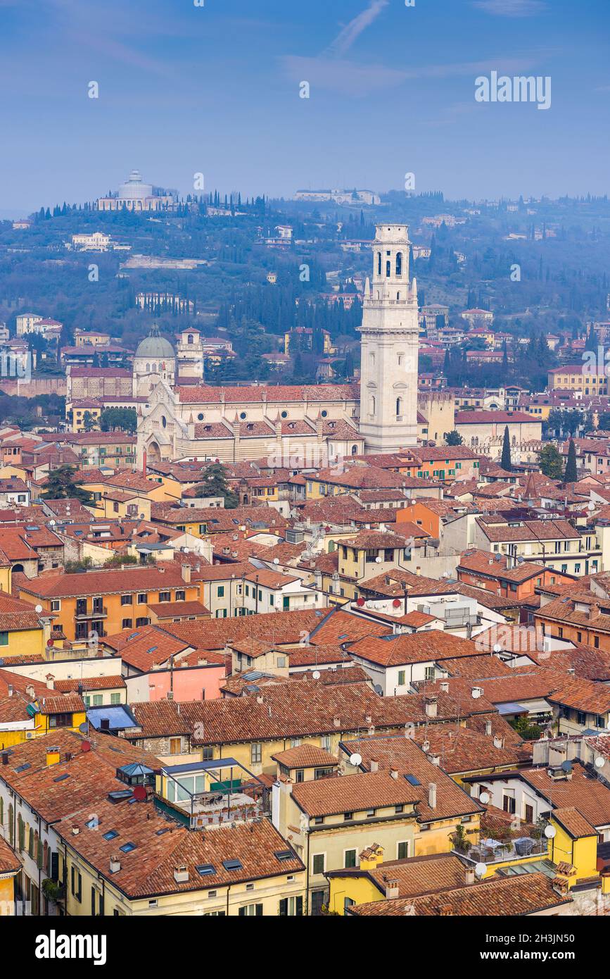 View of the Cathedral of Verona Stock Photo - Alamy