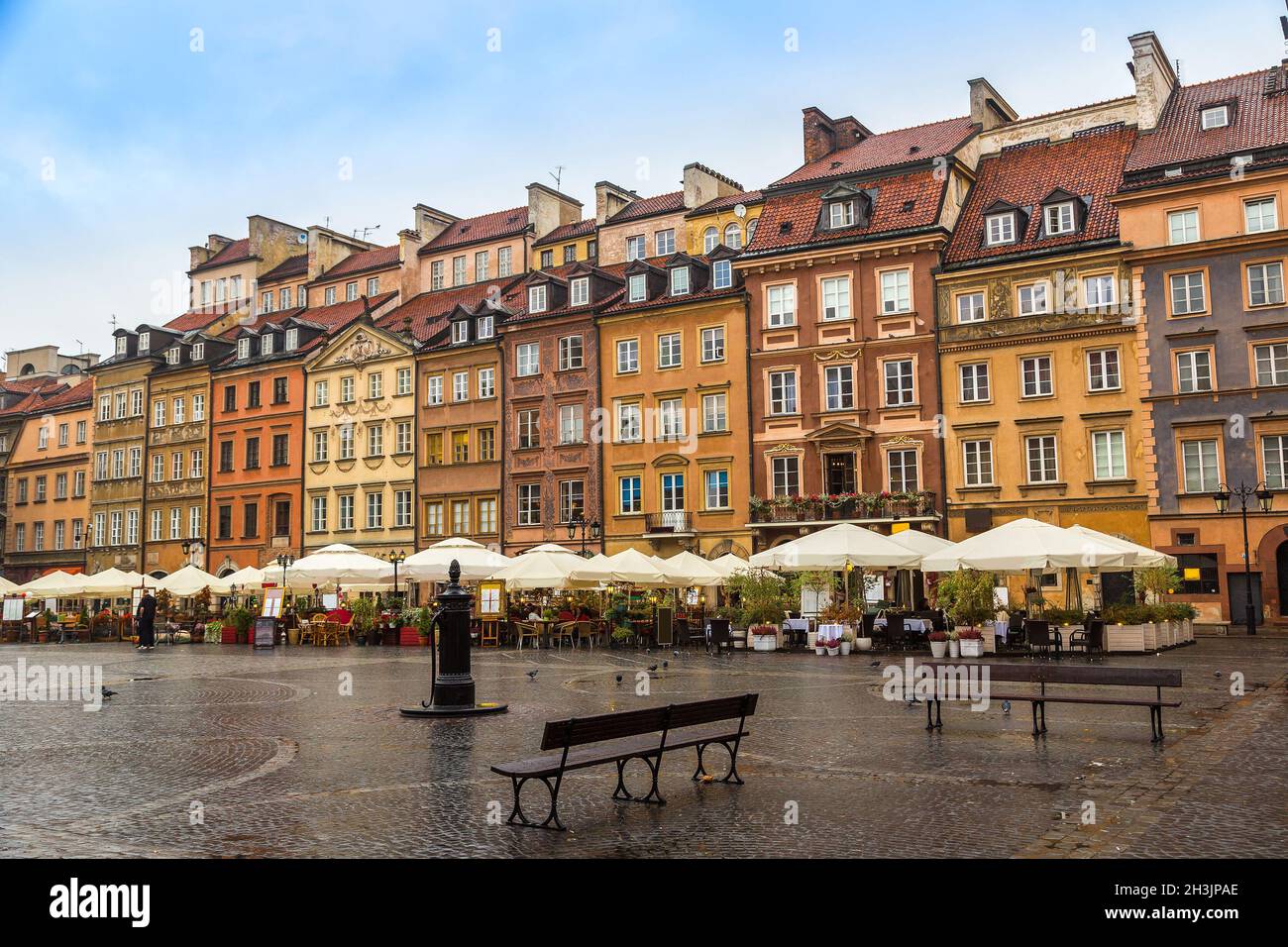 Old town square in Warsaw Stock Photo - Alamy
