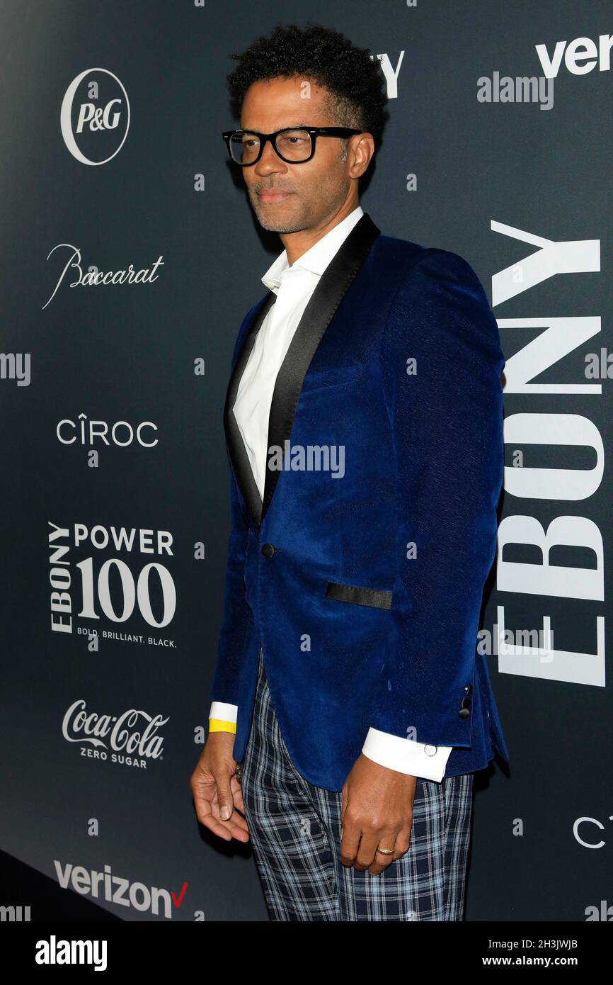 LOS ANGELES - OCT 23:  Eric Benet at 2021 Ebony Power 100 at the Beverly Hilton Hotel on October 23, 2021 in Beverly Hills, CA  (Photo by Katrina Jordan/Sipa USA) Stock Photo