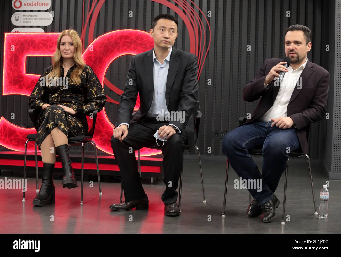 Xoroz eshak porno onlayn