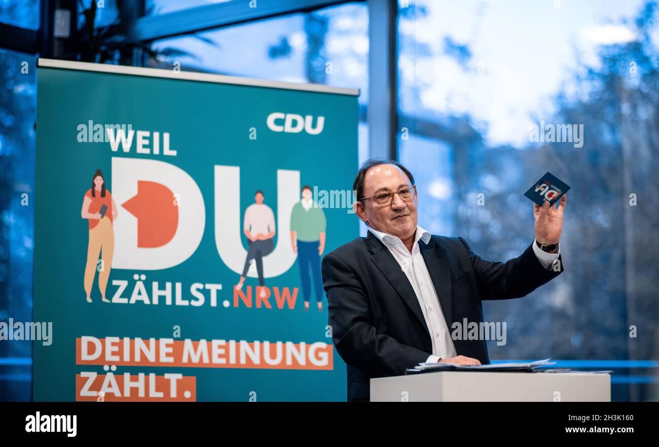 Duesseldorf, Germany. 29th Oct, 2021. André Chahoud, Marketing/Sales Representative of the CDU North Rhine-Westphalia, presents the new campaign at the CDU's state office in Düsseldorf. The CDU North Rhine-Westphalia is launching the participation and listening campaign 'Weil Du zählst. NRW.', in which citizens have the opportunity to interactively express their opinion on state politics. Credit: Fabian Strauch/dpa/Alamy Live News Stock Photo