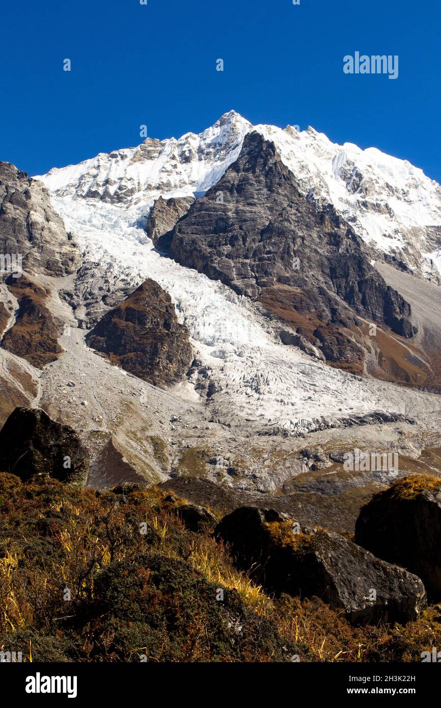 Langtang National Park, Nepal. Day walk to glacier from Kyanjin Stock Photo