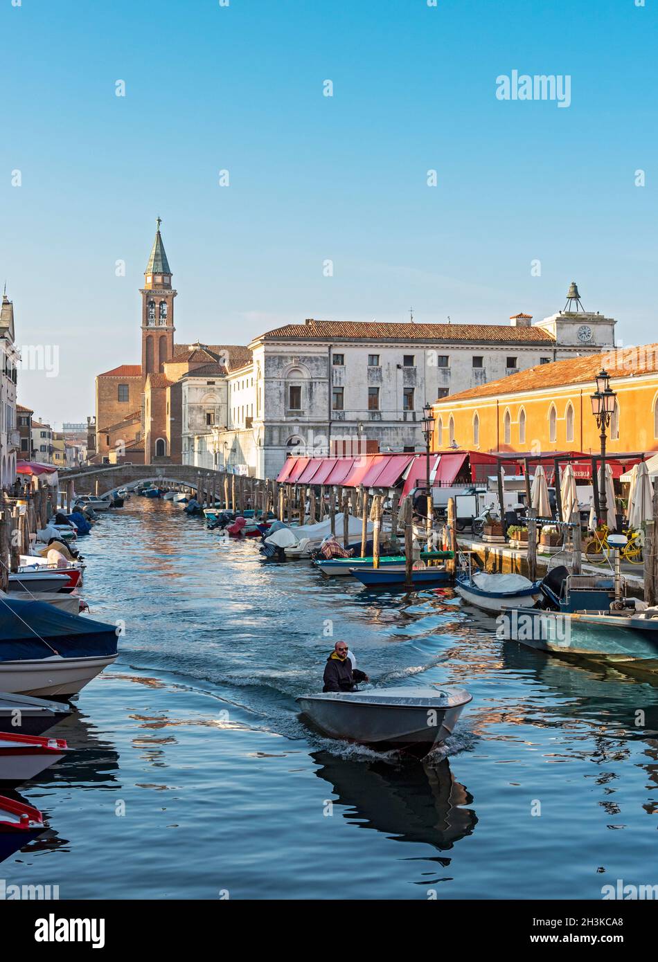 Venice italy boat motorboat hi-res stock photography and images - Alamy