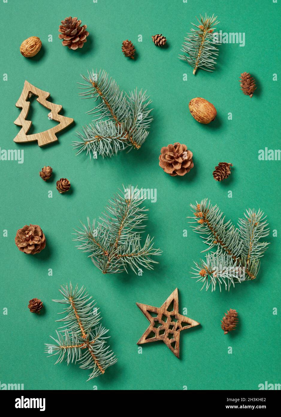 Christmas decoration tree branches hi-res stock photography and images ...