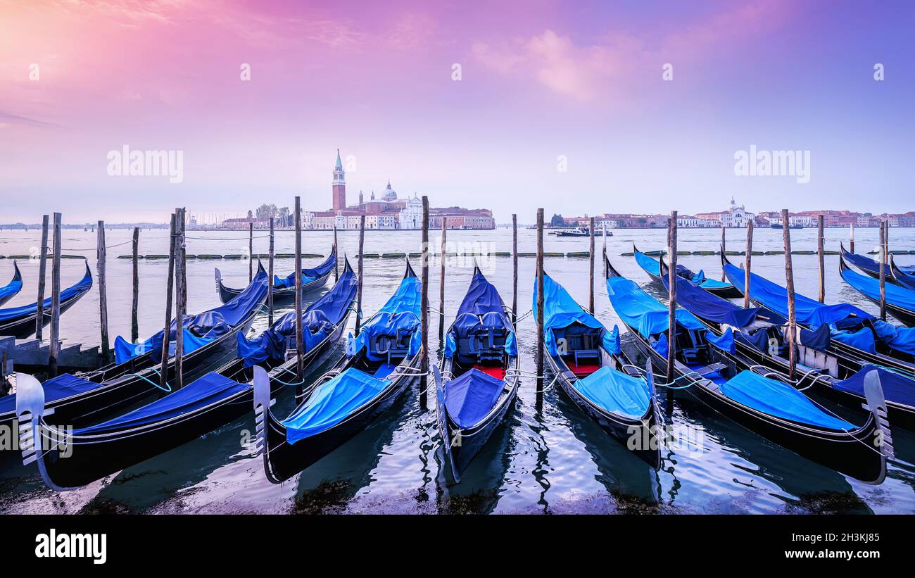 Venice sea hi-res stock photography and images - Alamy