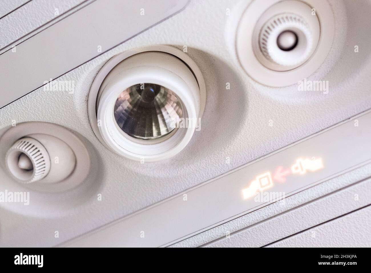 Fasten seat belt light and console panel at the air conditioner above