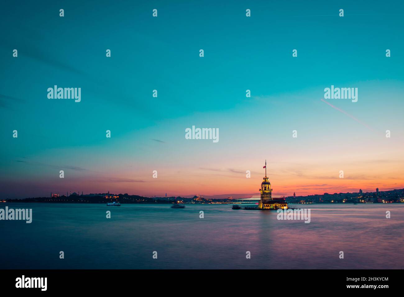 Romantic Istanbul Sunset Landscape. Istanbul Bosphorus and Maiden’s