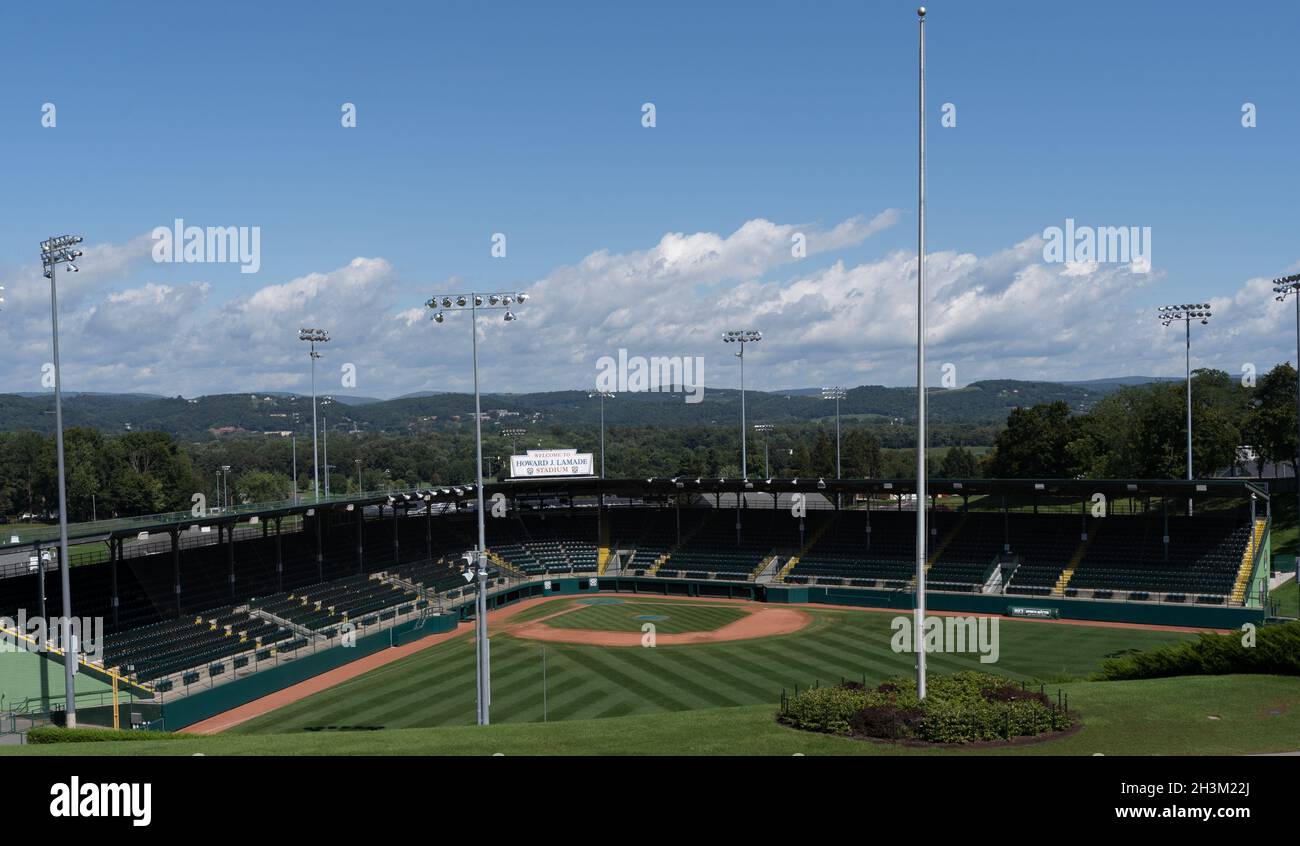 Coach Master To Take Part In Little League Softball Event At Iconic Howard  J. Lamade Stadium - New England College