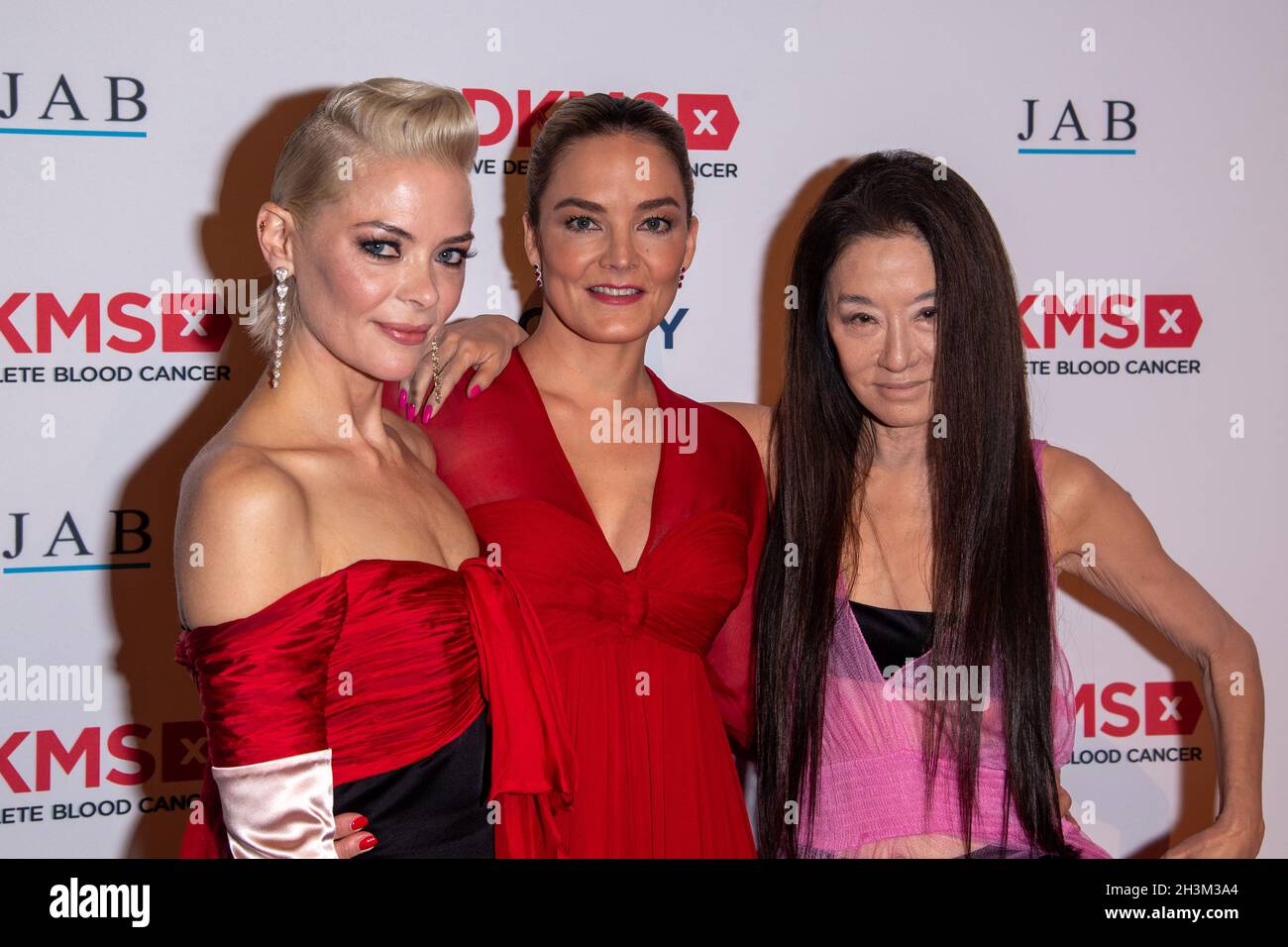 New York, United States. 28th Oct, 2021. Jaime King, Katharina Harf and