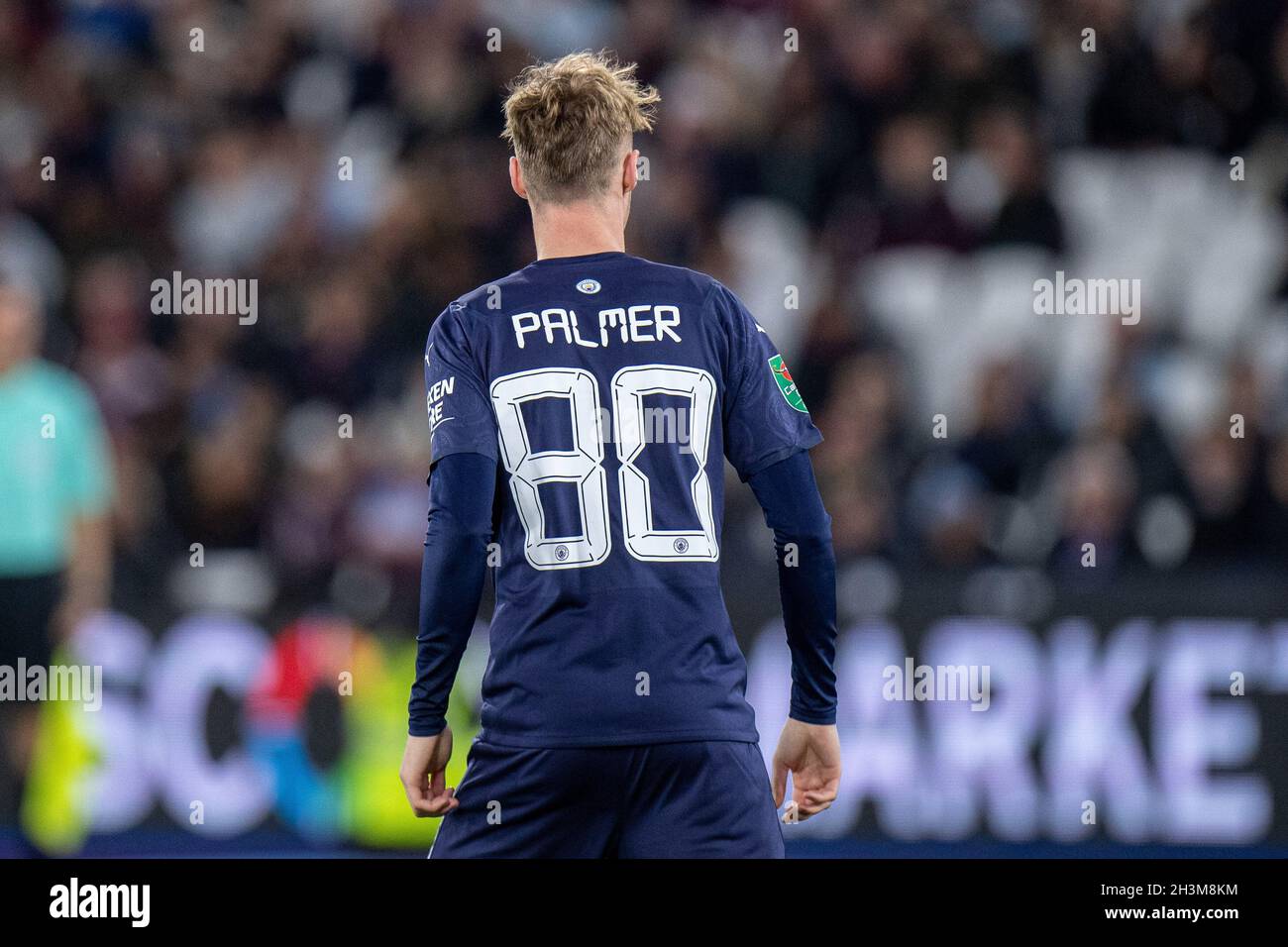 LONDON, ENGLAND - OCTOBER 27: Cole Palmer during the Carabao Cup Round