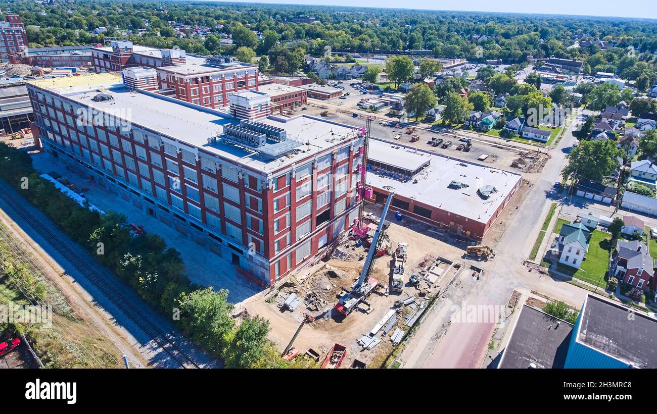 Aerial of large General Motors building under construction in Indiana Stock Photo Alamy