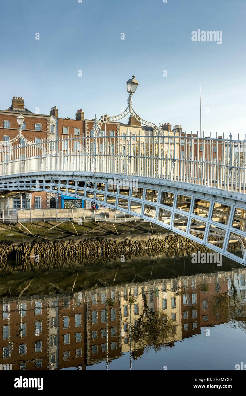 Georgian cast iron bridge hi-res stock photography and images - Alamy