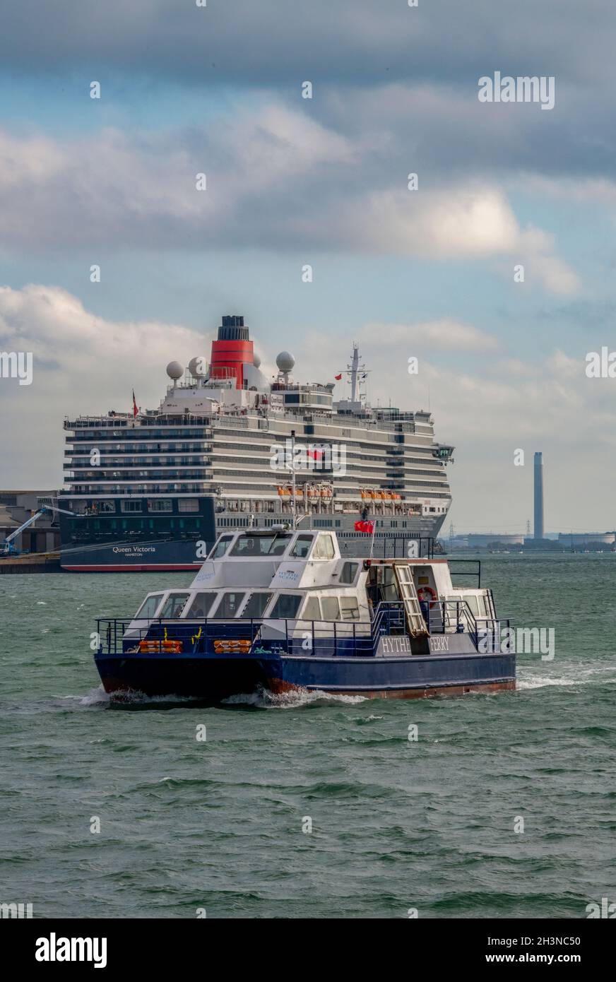 cunard cruise liner queen victoria alongside in southampton docks, the