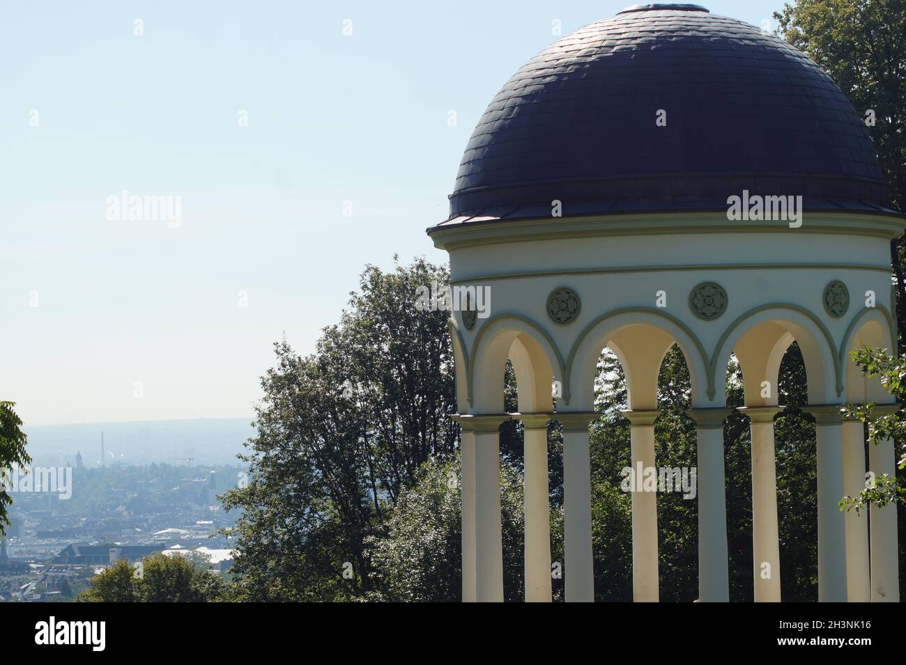 Monopteros auf dem Neroberg in Wiesbaden Stock Photo