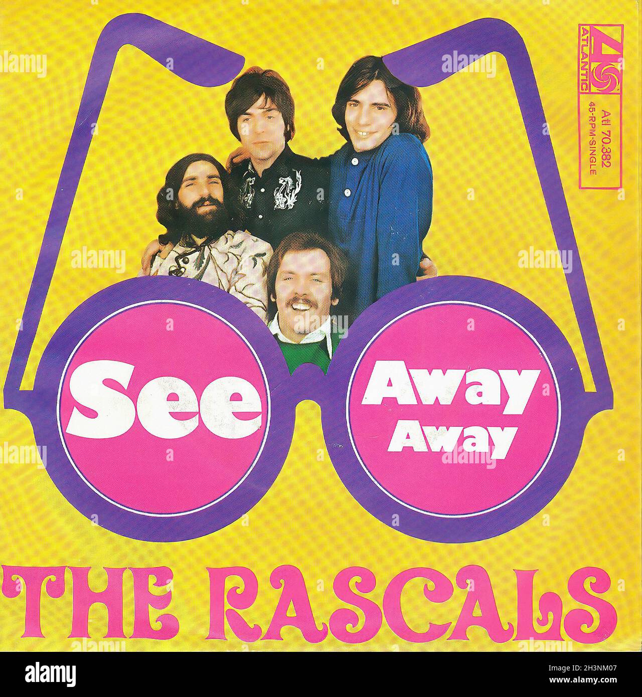 Can see away. Фразовые глаголы со словом run. Can see away. Фразовый глагол travel. Phrasal verbs в английском языке.