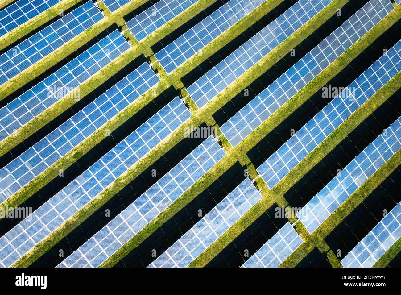 Aerial view solar farm producing hi-res stock photography and images ...