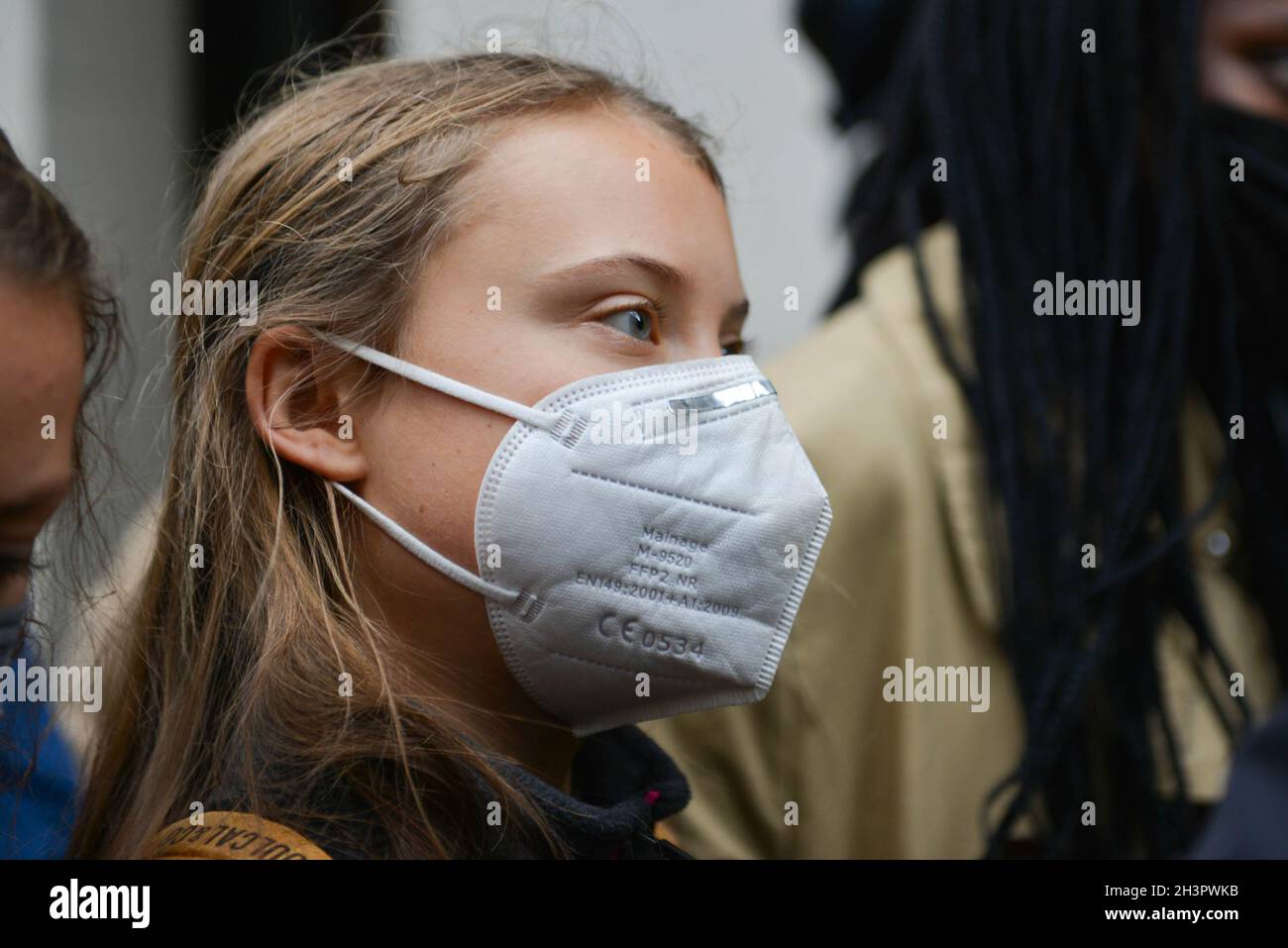 London, UK. 29th Oct 2021. Greta Thunberg joins youth climate activists protesting outside Standard Chartered in the City of London to demand a stop to fossil fuels funding. Stock Photo
