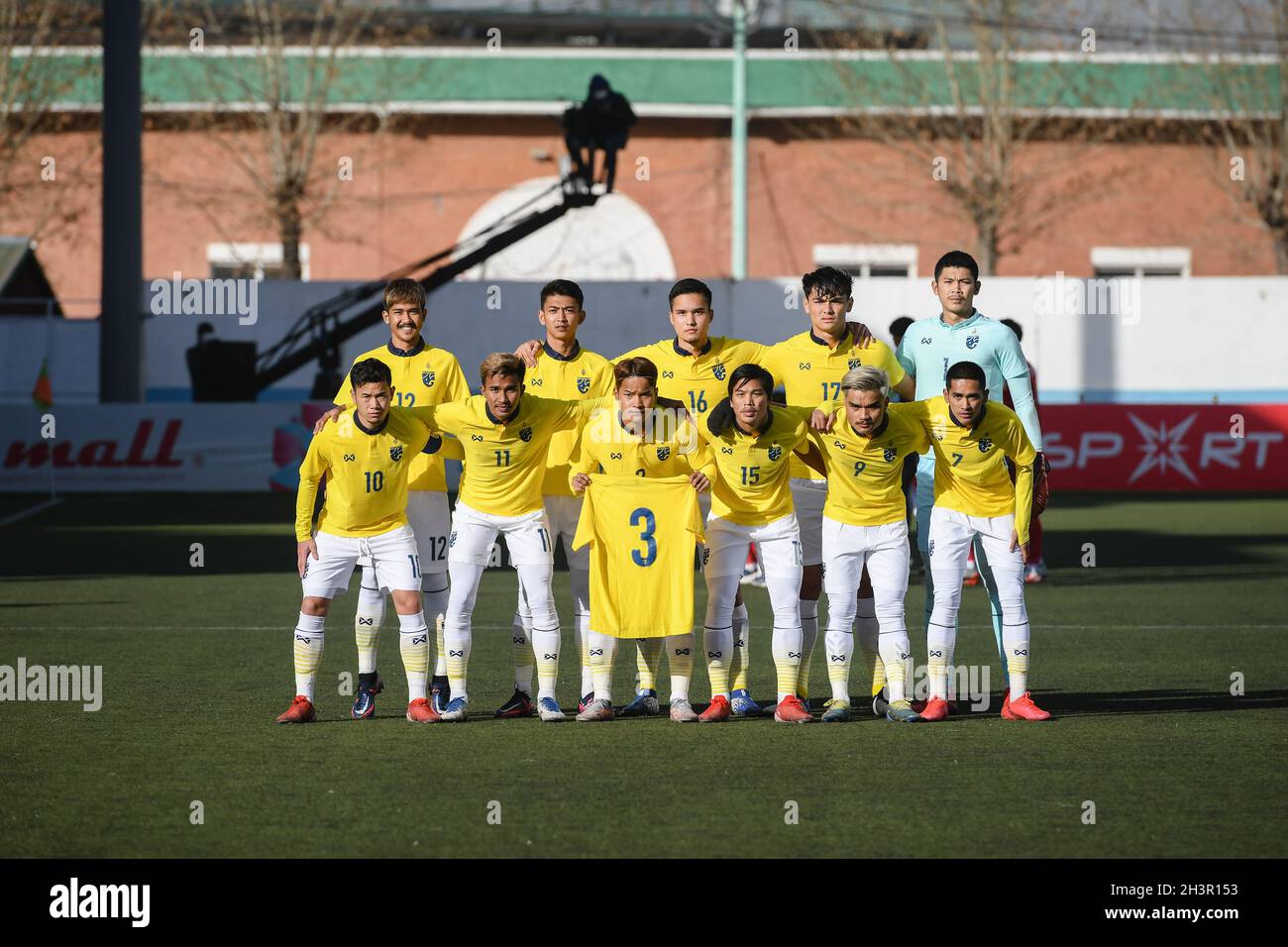 Ulaanbaatar, Mongolia. 25th Oct, 2021. Thailand U-23 players pose for a  group photo before the AFC U23 Asian Cup Uzbekistan 2022 Group J qualifying  round between Thailand and Mongolia at the MFF