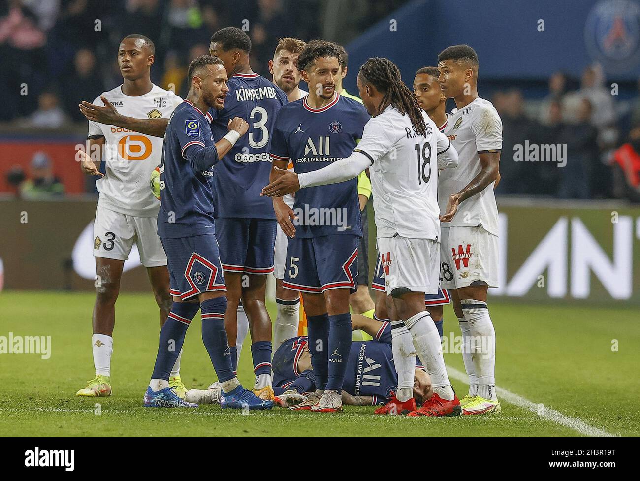 Paris, France. 29th Oct, 2021. NEYMAR Jr of PSG fight with Renato SANCHEZ  of LILLE during the match between Paris Saint Germain and Lille, match of  league 1 UBER EATS at Parc