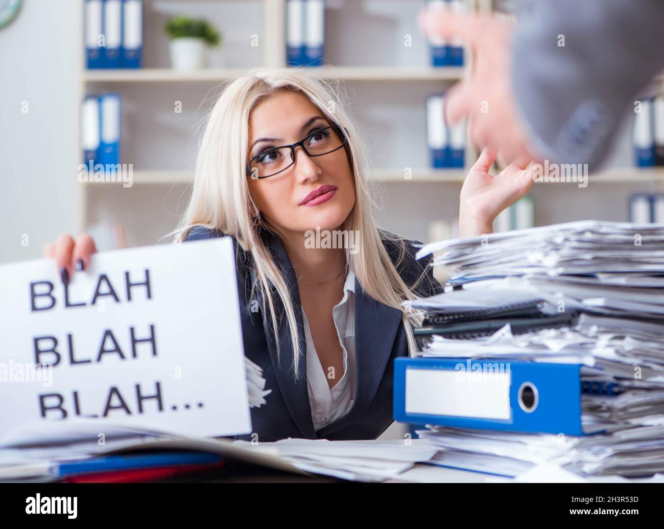 Angry boss yelling at his assistant secretary Stock Photo - Alamy
