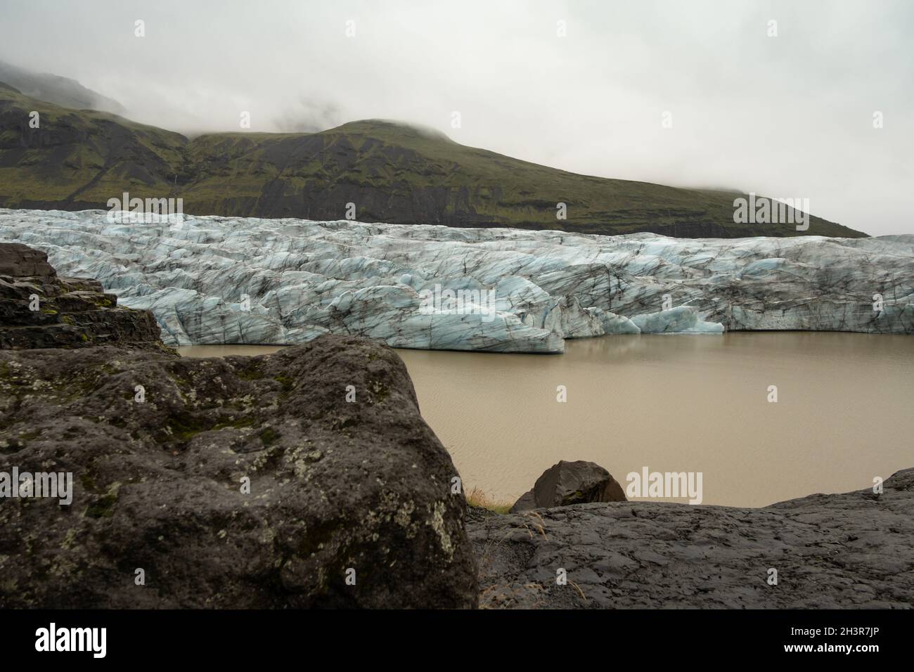 Rainy day scenery hi-res stock photography and images - Alamy