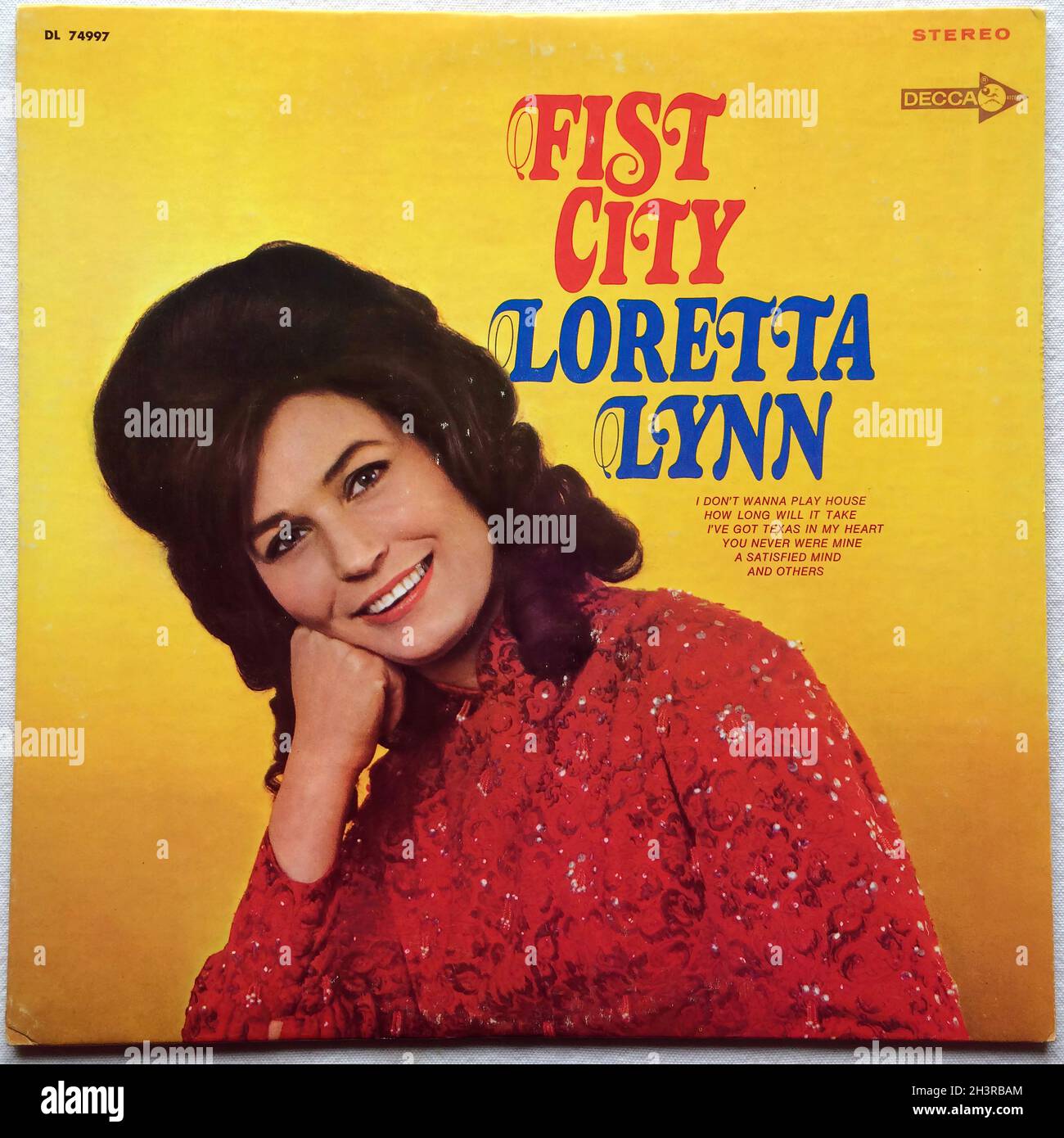 1960s Loretta Lynn Vinyl Lp - Original Vinyl Record 01 Stock Photo - Alamy