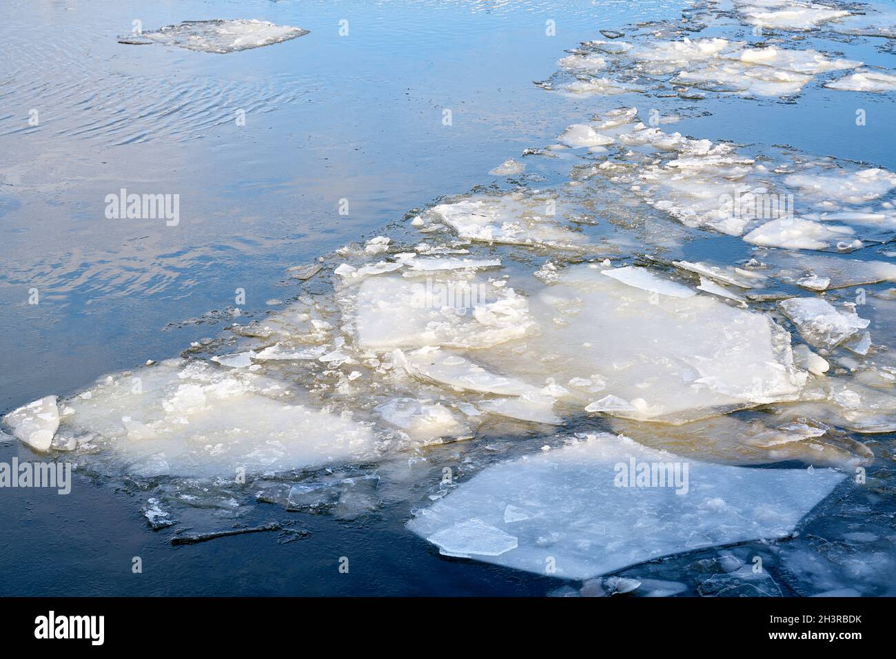 Ice floes on the river Elbe near Magdeburg in Germany in winter Stock Photo