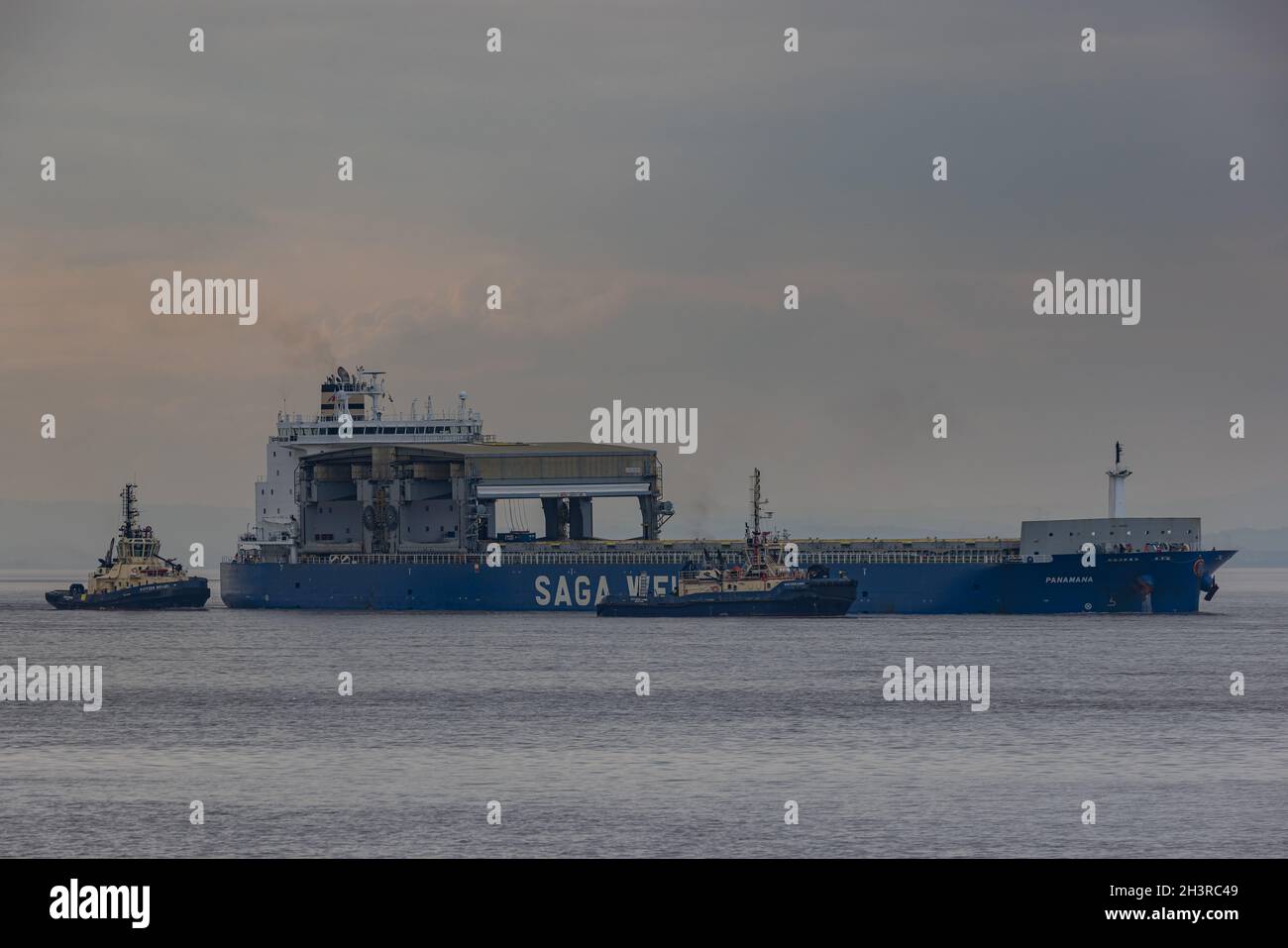 General cargo vessel Panamana heading into Royal Portbury docks Stock ...