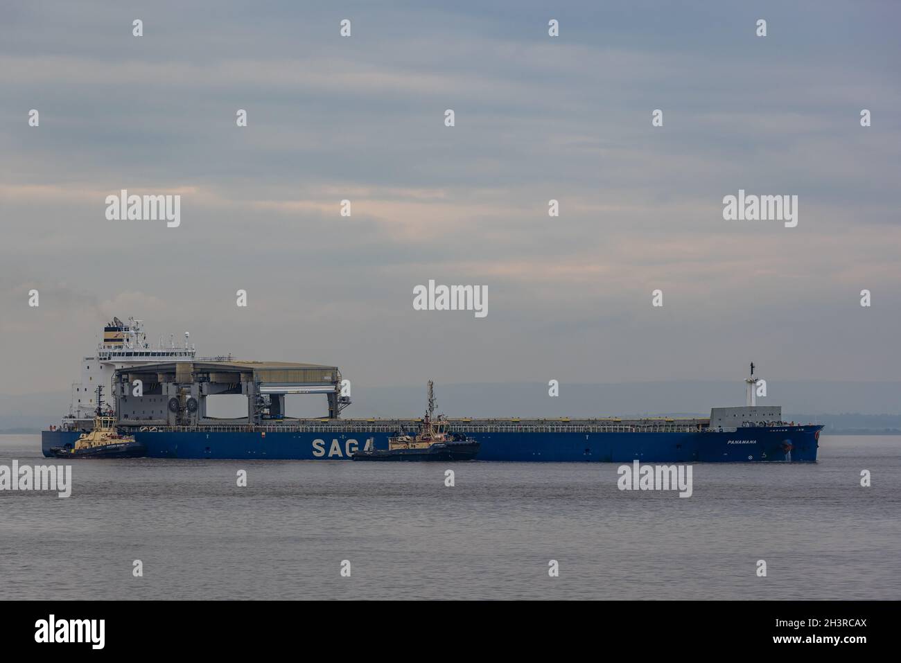 General cargo vessel Panamana heading into Royal Portbury docks Stock ...