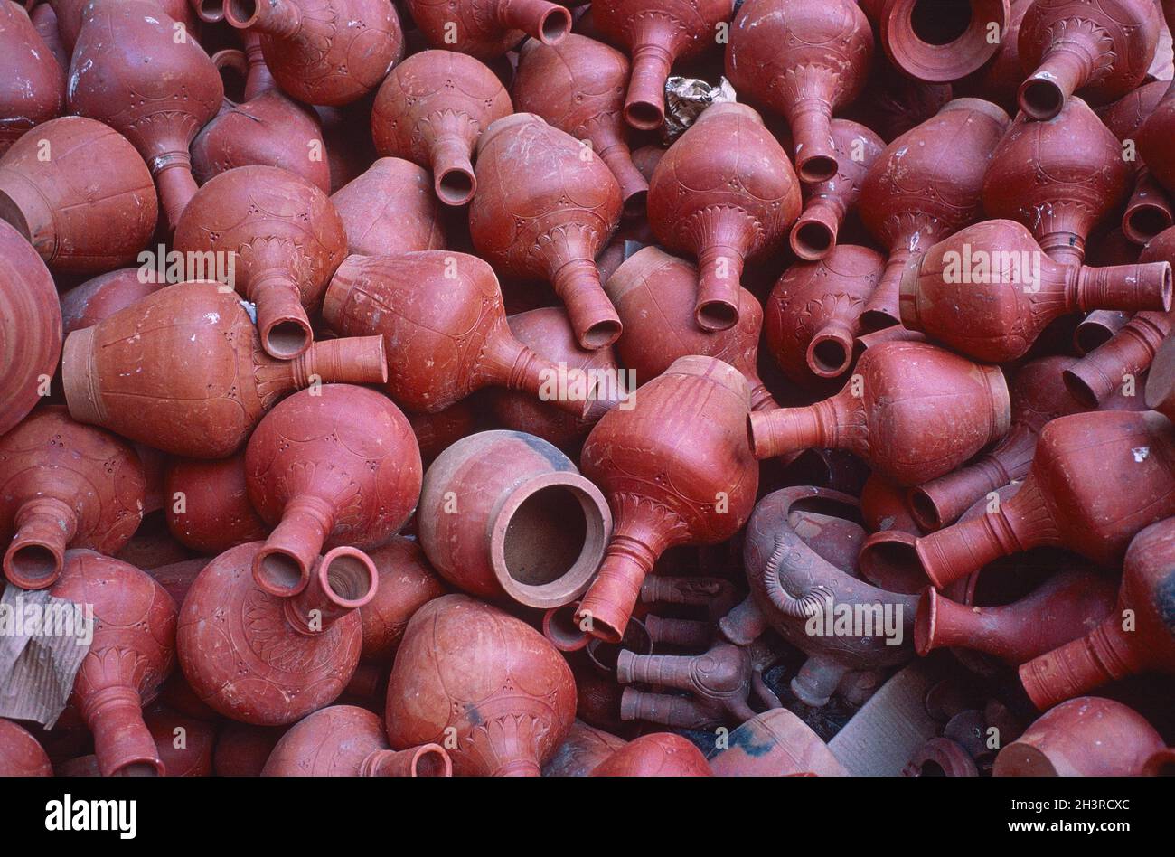 Nepal, Kathmandu valley, poterie shop Stock Photo