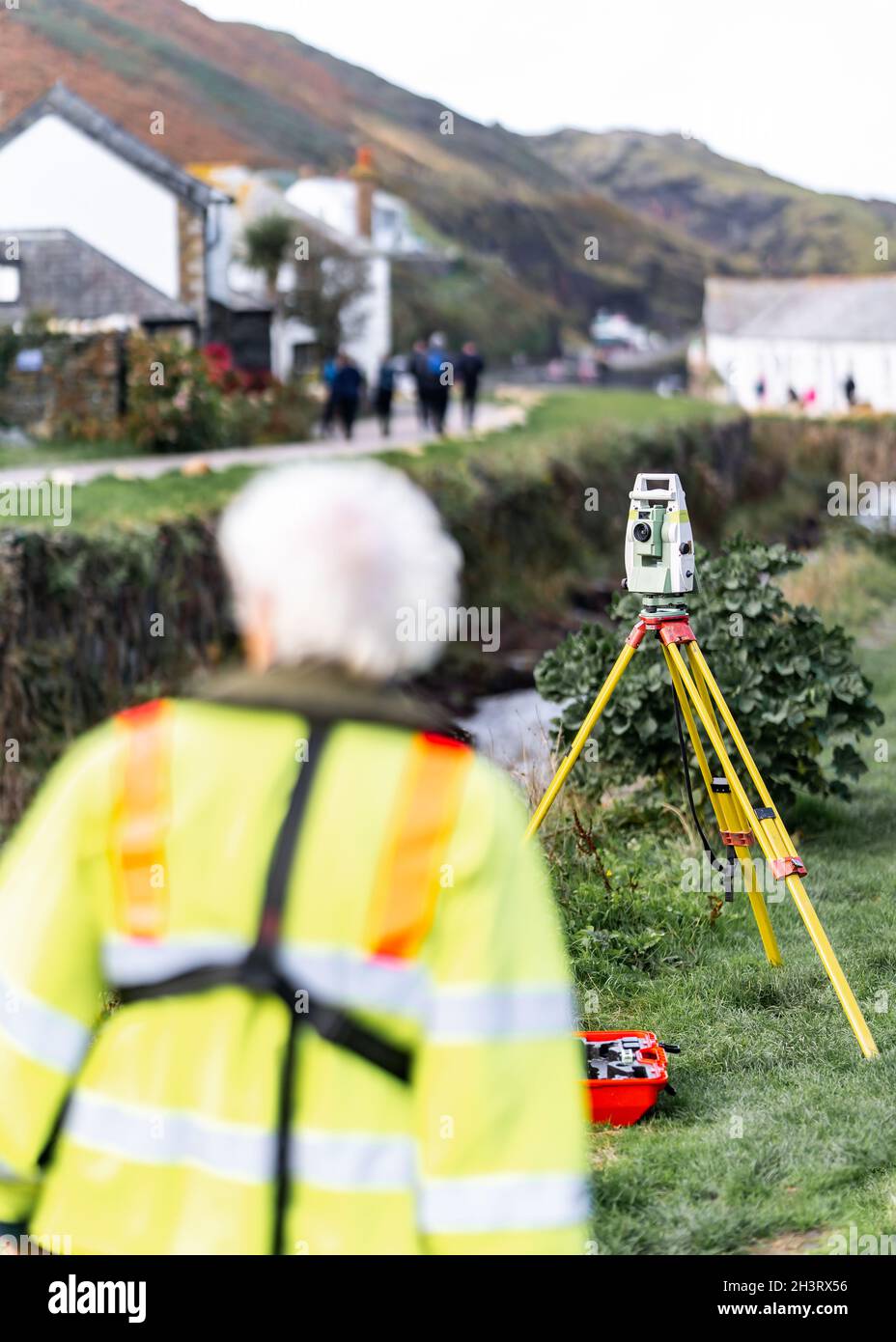 Digital measurement beam hires stock photography and images Alamy