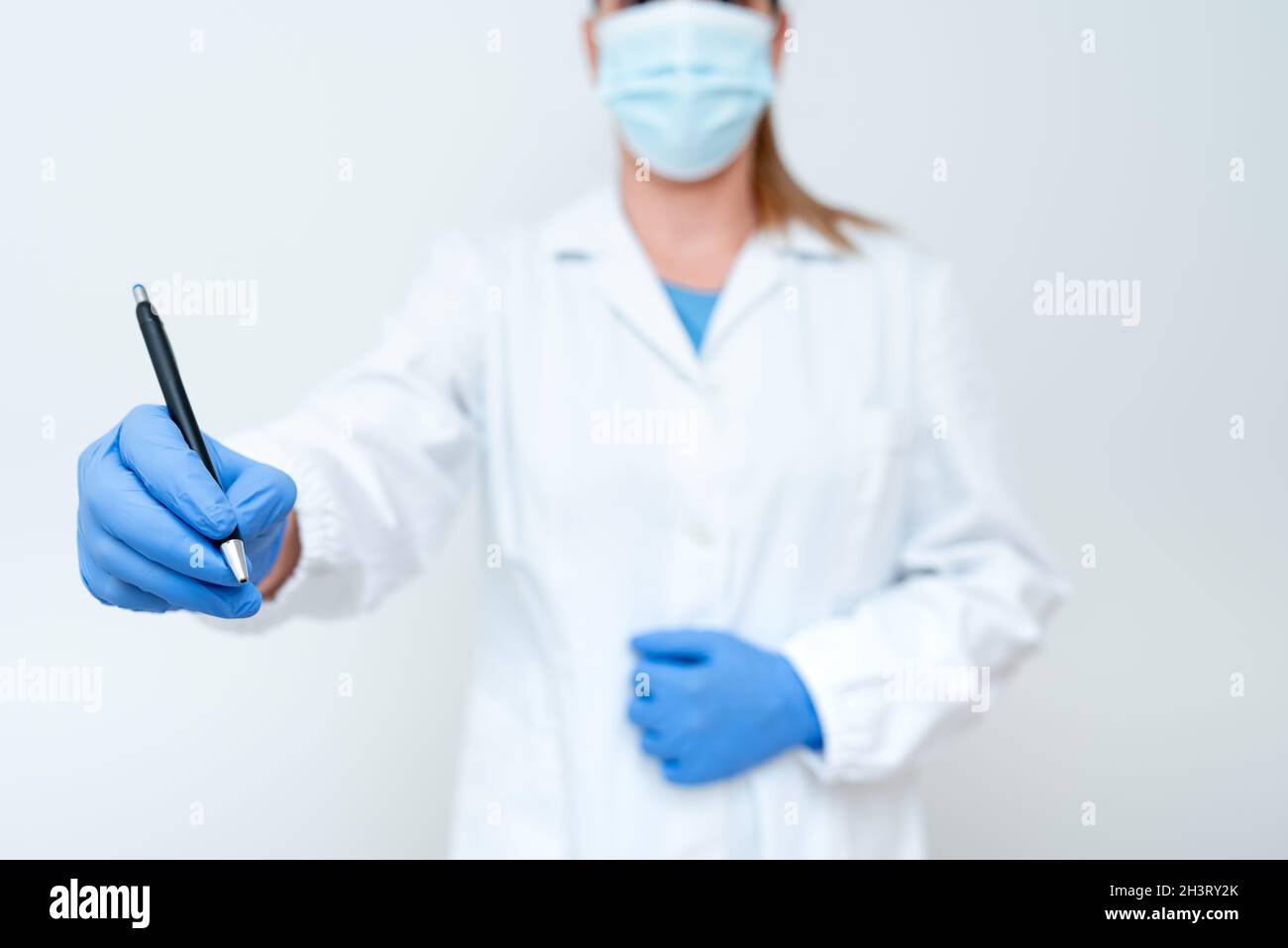 Demonstrating Medical Ideas Presenting New Scientific Discovery Laboratory Presentations Science Discussions Wearing Occupation Stock Photo
