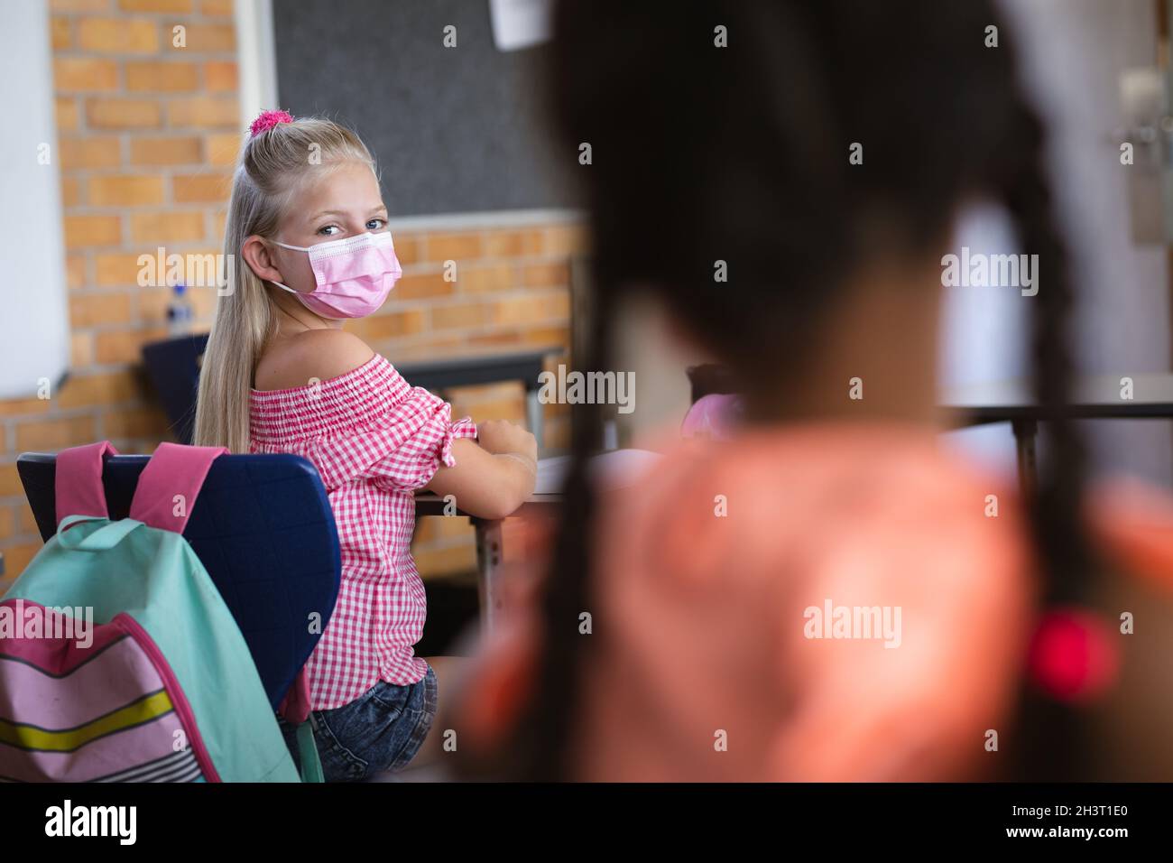Caucasian girl wearing face mask hi-res stock photography and images ...