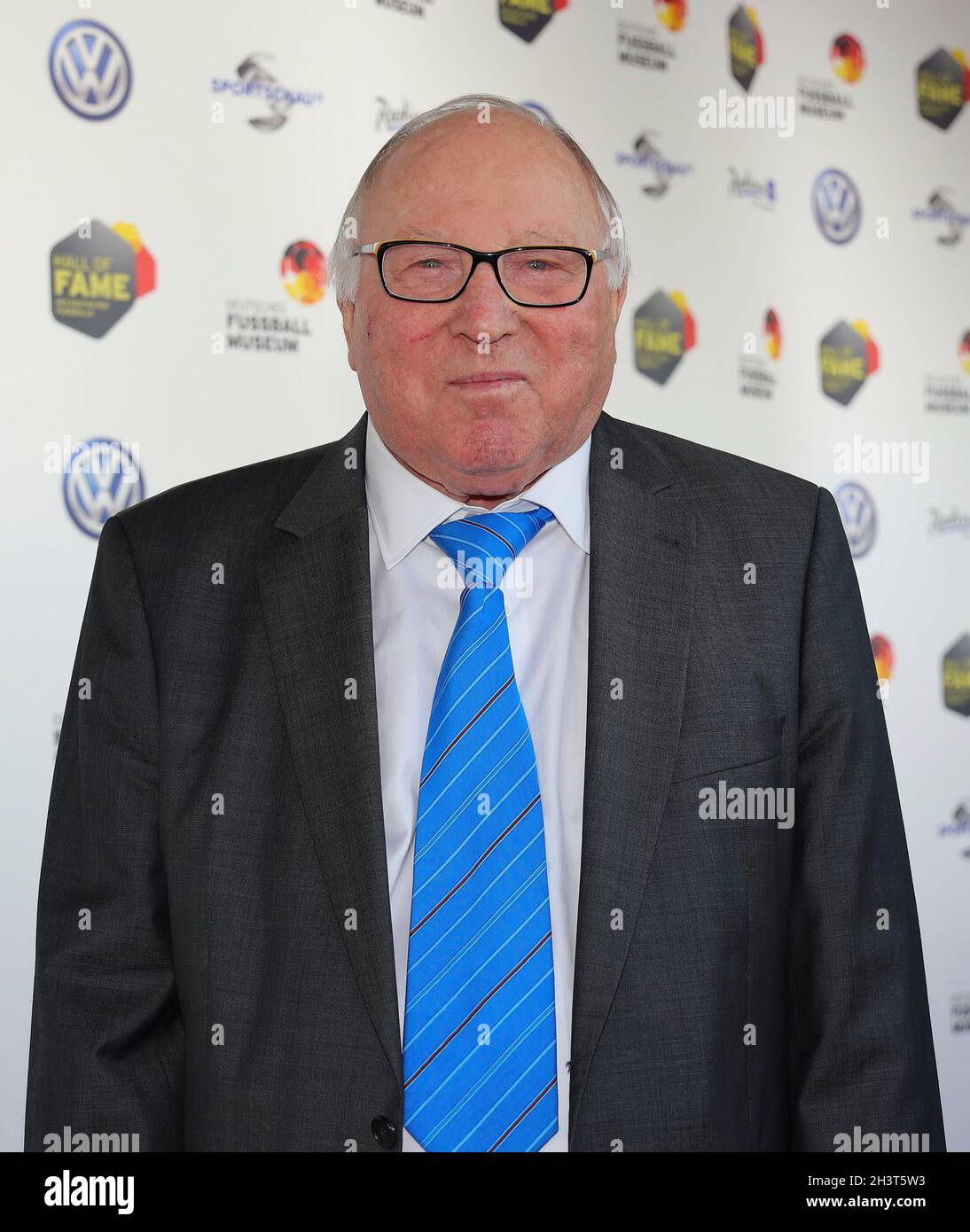 Uwe Seeler celebrates his 85th birthday on November 5th, 2021 firo