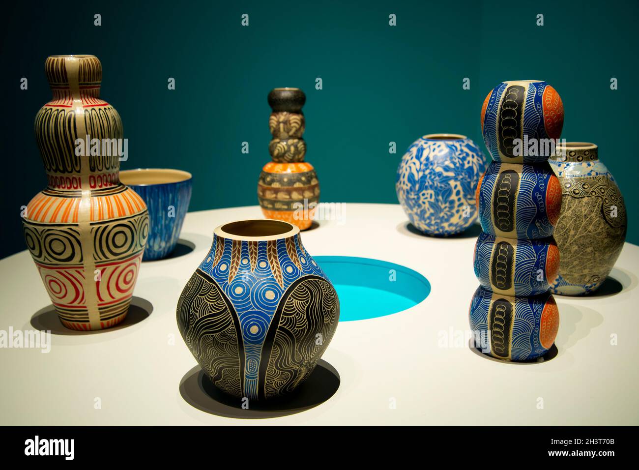 Aboriginal Clay Jars from Australia Stock Photo Alamy