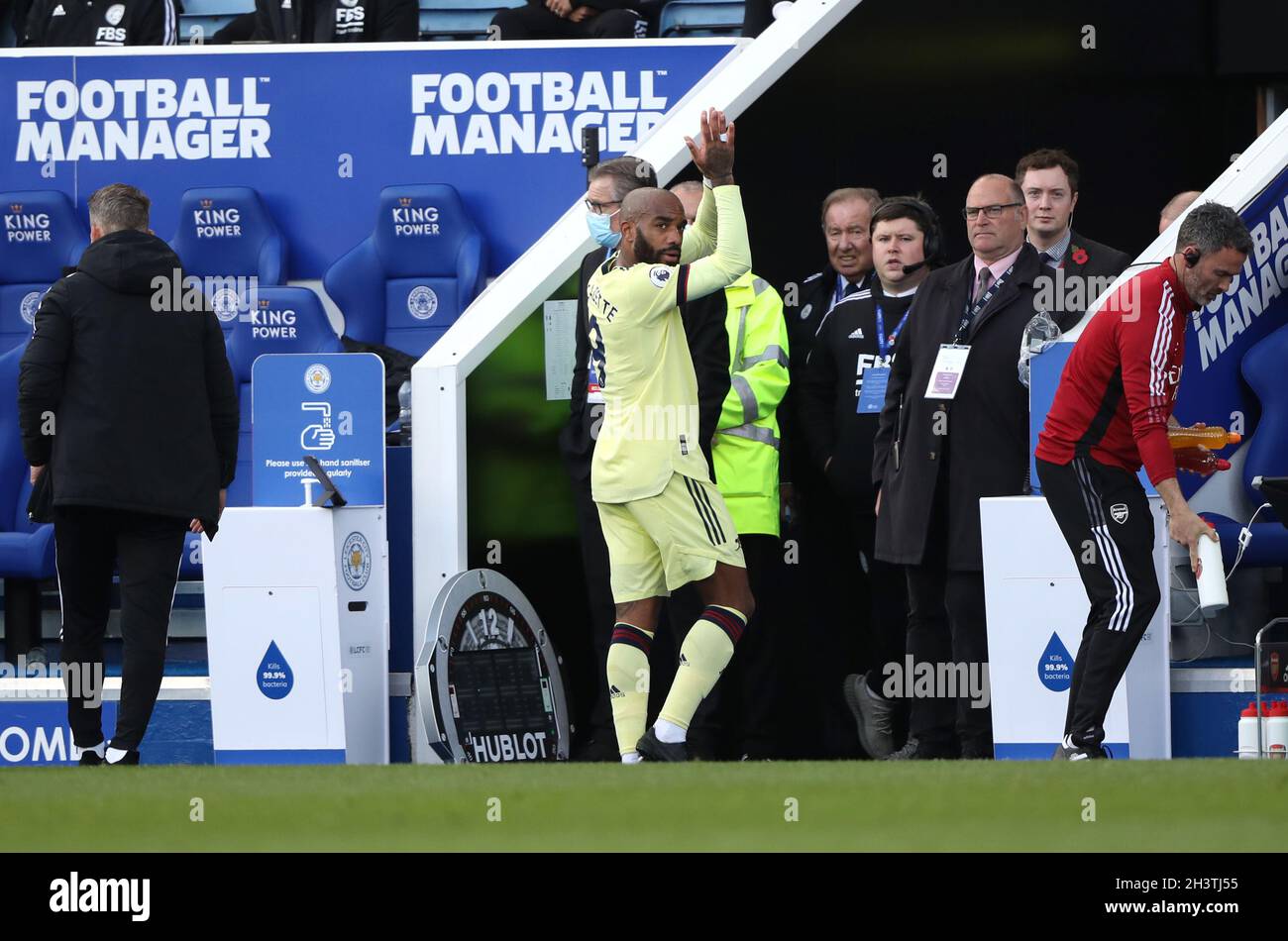 Leicester, UK. 30th Oct, 2021. Alexandre Lacazette (A) applauds the fans after being substituted at the EPL match Leicester City v Arsenal, at King Power Stadium, Leicester, UK on October 30, 2021. Credit: Paul Marriott/Alamy Live News Stock Photo
