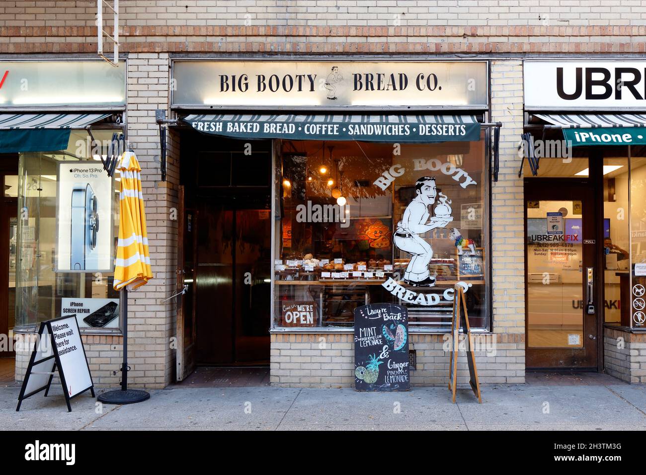 Big Booty Bread Co, 261 W 23rd St, New York, NYC storefront photo of a bakery in the Chelsea neighborhood of Manhattan. Stock Photo