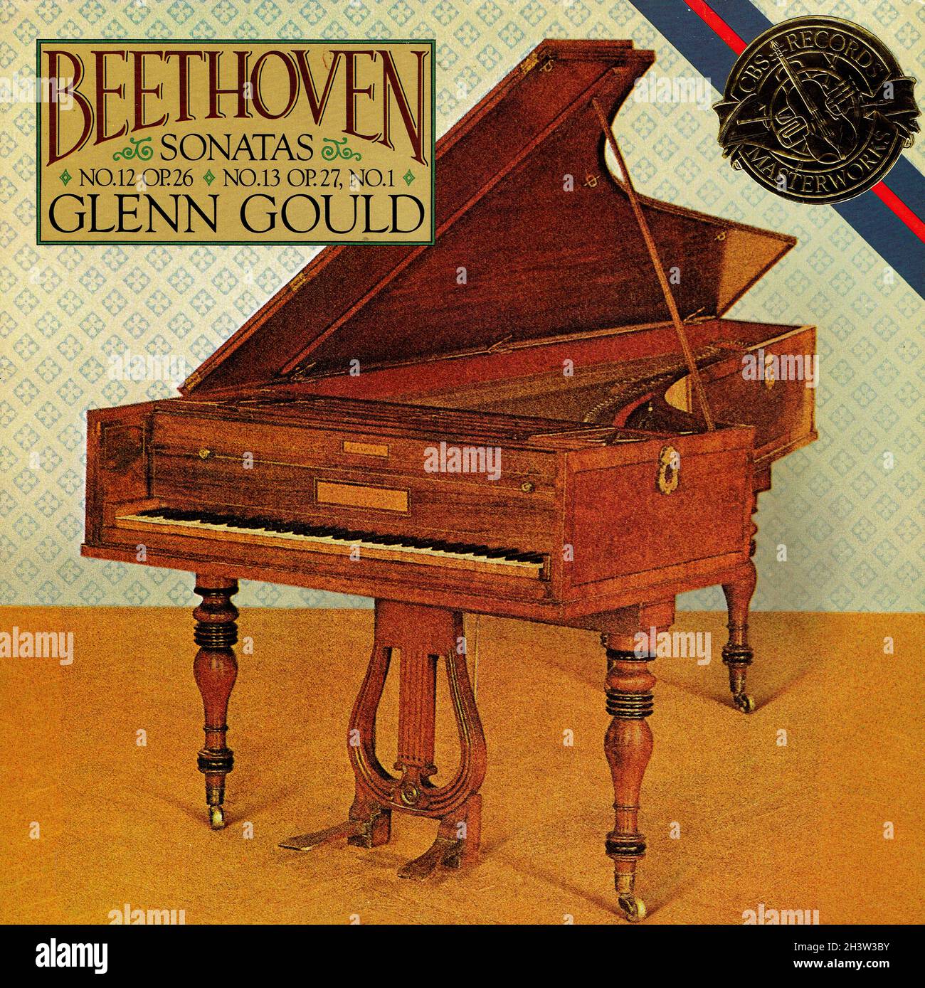 Beethoven Piano Sonata Op 26 â€¢ Op 27, No 1 - Gould CBS Masterworks 1 -  Classical Music Vintage Vinyl Record Stock Photo - Alamy