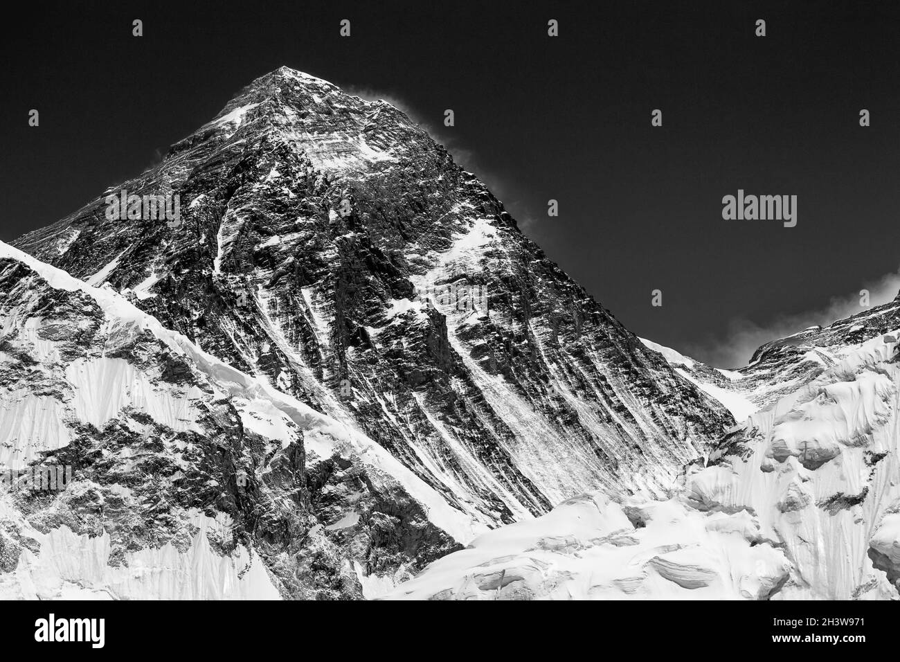 Mount Everest seen from Kala Patthar Stock Photo