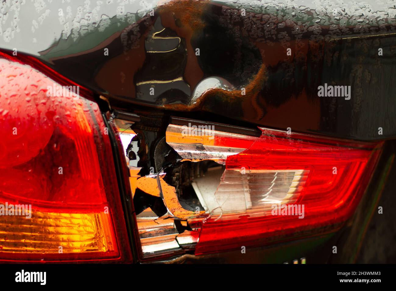 Broken headlamp. Damage to the machine lamp. Transport after a light