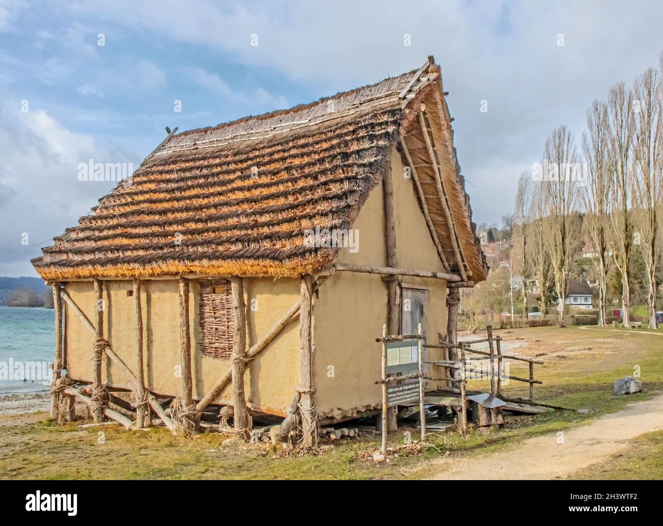 Replica of a pile-dwelling hut, Ã–hningen-Wangen Stock Photo