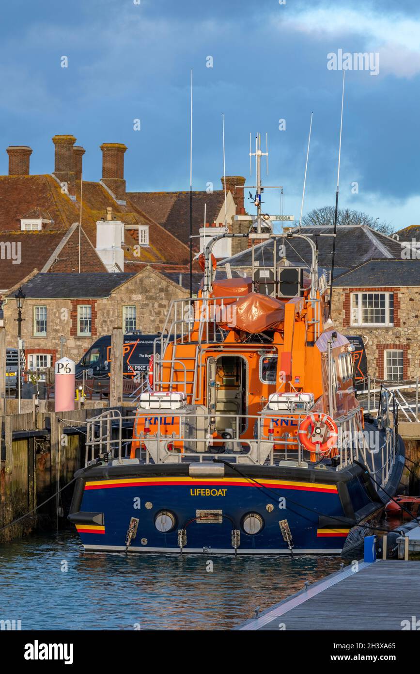the margaret joan and fred nye severn class all weather lifeboat at yarmouth harbour on the isle of wight uk. RNLI yarmouth isle of wight uk, ALB. Stock Photo