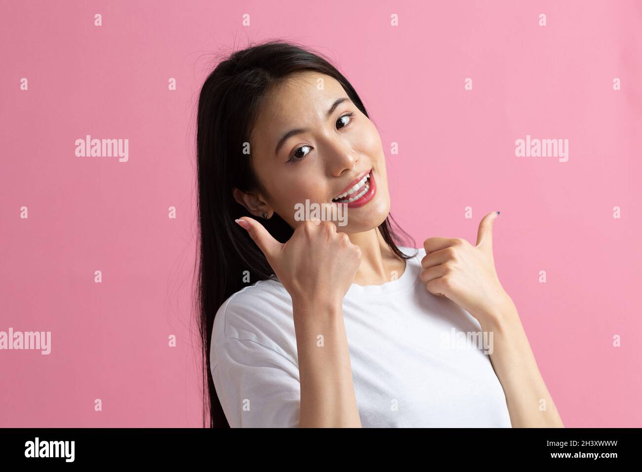 Portrait happy asian girl hi-res stock photography and images - Alamy